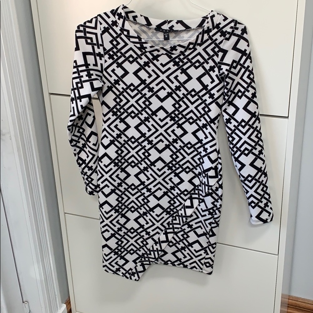 Snap fall/ winter dress